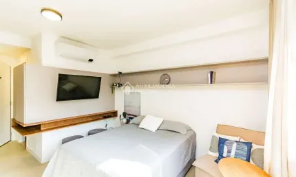 Apartamento com 1 quarto para alugar na avenida coronel lucas de oliveira, 311, bela vista, porto alegre, 27 m2 por r$ 3.700