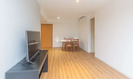 Apartamento com 1 quarto para alugar na Avenida Luiz Manoel Gonzaga, 470, Três Figueiras, Porto Alegre, 56 m2 por R$ 3.500