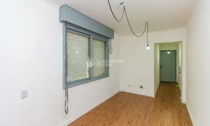 Apartamento com 1 quarto para alugar na rua demétrio ribeiro, 50, centro histórico, porto alegre, 43 m2 por r$ 1.400
