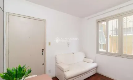 Apartamento com 1 quarto para alugar na rua professor cristiano fischer, 2256, partenon, porto alegre, 28 m2 por r$ 1.100