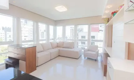 Apartamento com 2 quartos para alugar na rua reis louzada, 150, petrópolis, porto alegre, 77 m2 por r$ 6.200