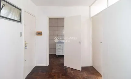 Apartamento com 1 quarto para alugar na Rua Marechal Floriano Peixoto, 386, Centro Histórico, Porto Alegre, 45 m2 por R$ 950