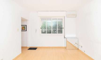 Apartamento com 3 quartos para alugar na Rua Itaboraí, 77, Jardim Botânico, Porto Alegre, 81 m2 por R$ 2.500