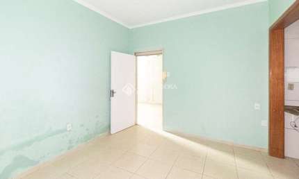 Apartamento com 1 quarto para alugar na Rua Washington Luiz, 704, Centro Histórico, Porto Alegre, 44 m2 por R$ 990