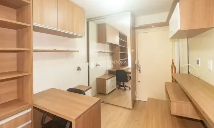 Apartamento com 1 quarto para alugar na Rua Coronel Fernando Machado, 530, Centro Histórico, Porto Alegre, 28 m2 por R$ 1.950