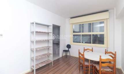 Apartamento com 1 quarto para alugar na Rua dos Andradas, 932, Centro Histórico, Porto Alegre, 42 m2 por R$ 1.300