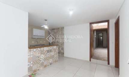 Apartamento com 2 quartos para alugar na Rua Washington Luiz, 868, Centro Histórico, Porto Alegre, 70 m2 por R$ 2.150