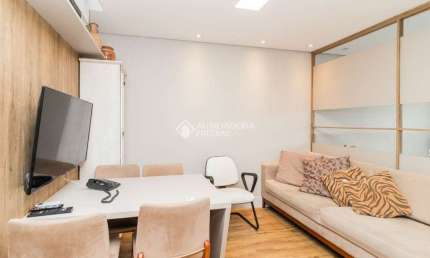 Apartamento com 1 quarto para alugar na Avenida Lageado, 615, Petrópolis, Porto Alegre, 42 m2 por R$ 2.500