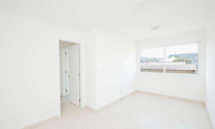 Apartamento com 2 quartos para alugar na Avenida Doutor Carlos Barbosa, 161, Medianeira, Porto Alegre, 56 m2 por R$ 1.800