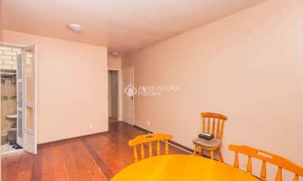 Apartamento com 1 quarto para alugar na Rua Laurindo, 186, Santana, Porto Alegre, 44 m2 por R$ 1.400