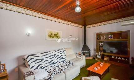 Casa em condomínio fechado com 4 quartos para alugar na Rua Coronel Massot, 1583, Cristal, Porto Alegre, 500 m2 por R$ 4.500