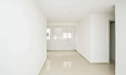 Apartamento com 2 quartos para alugar na Rua Napoleão Jacques da Rosa, 46, Restinga, Porto Alegre, 46 m2 por R$ 950