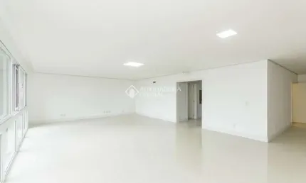 Apartamento com 3 quartos para alugar na Avenida Guaíba, 2200, Vila Assunção, Porto Alegre, 178 m2 por R$ 6.900