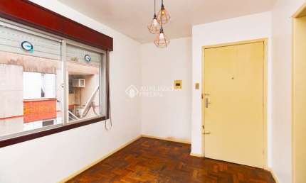 Apartamento com 1 quarto para alugar na Rua Gomes de Freitas, 255, Jardim Itu Sabará, Porto Alegre, 30 m2 por R$ 950