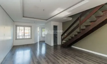 Casa em condomínio fechado com 3 quartos para alugar na rua martin luther king, 131, são sebastião, porto alegre, 212 m2 por r$ 3.400