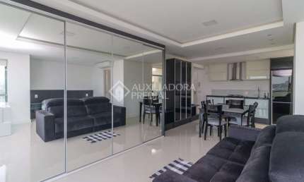 Loft com 1 quarto para alugar na Avenida Borges de Medeiros, 2277, Praia de Belas, Porto Alegre, 50 m2 por R$ 3.600