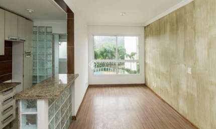 Apartamento com 2 quartos para alugar na Rua Luiz Fontoura Júnior, 230, Jardim Itu Sabará, Porto Alegre, 60 m2 por R$ 1.800