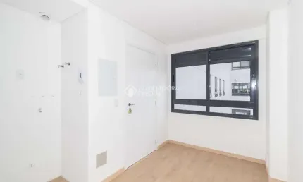 Apartamento com 2 quartos para alugar na Rua Jaguari, 1001, Cristal, Porto Alegre, 69 m2 por R$ 2.800