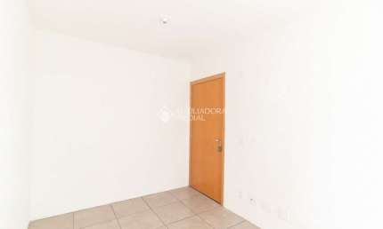 Apartamento com 2 quartos para alugar na SETE MIL E OITO, 300, Restinga, Porto Alegre, 57 m2 por R$ 1.050