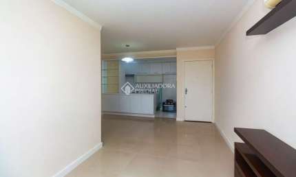 Apartamento com 3 quartos para alugar na Avenida Dom Cláudio José Gonçalves Ponce de Leão, 140, Vila Ipiranga, Porto Alegre, 80 m2 por R$ 3.300