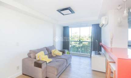Apartamento com 3 quartos para alugar na Rua Mauro Guedes de Oliveira, 251, Jardim Lindóia, Porto Alegre, 83 m2 por R$ 4.200
