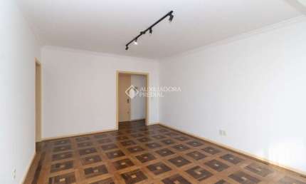 Apartamento com 3 quartos para alugar na Avenida Independência, 640, Independência, Porto Alegre, 100 m2 por R$ 2.000