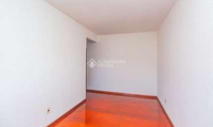Apartamento com 2 quartos para alugar na Rua Doutor Otávio Santos, 211, Jardim Itu Sabará, Porto Alegre, 56 m2 por R$ 1.200