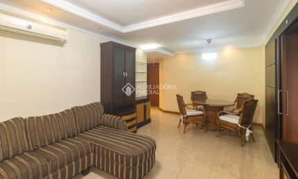 Apartamento com 3 quartos para alugar na Rua Doutor Freire Alemão, 351, Mont Serrat, Porto Alegre, 103 m2 por R$ 5.900