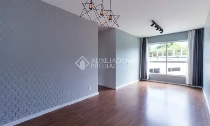 Apartamento com 3 quartos para alugar na Avenida da Cavalhada, 3559, Cavalhada, Porto Alegre, 72 m2 por R$ 1.800