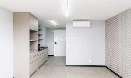 Apartamento com 1 quarto para alugar na Rua Anita Garibaldi, 1325, Boa Vista, Porto Alegre, 60 m2 por R$ 3.300