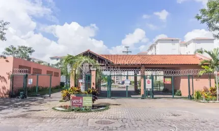 Apartamento com 3 quartos para alugar na Avenida José Aloísio Filho, 411, Humaitá, Porto Alegre, 67 m2 por R$ 1.850