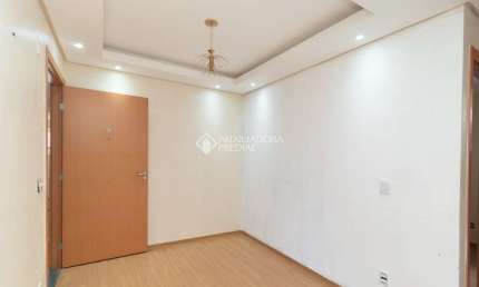 Apartamento com 2 quartos para alugar na Sete Mil e Oito, 280, Restinga, Porto Alegre, 42 m2 por R$ 700