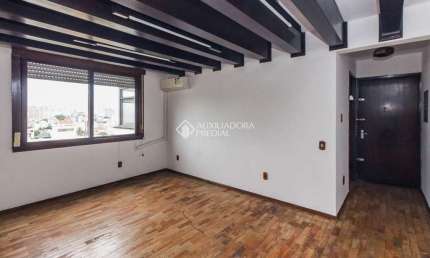 Apartamento com 2 quartos para alugar na Rua Hoffmann, 606, Floresta, Porto Alegre, 83 m2 por R$ 2.300