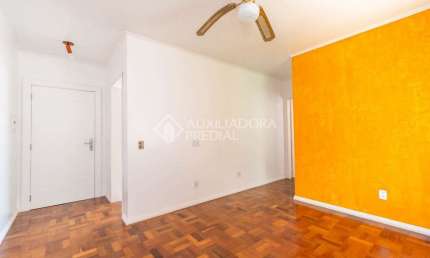 Apartamento com 1 quarto para alugar na Rua Eudoro Berlink, 316, Auxiliadora, Porto Alegre, 44 m2 por R$ 1.600