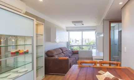 Apartamento com 2 quartos para alugar na Rua Roque Calage, 758, Passo da Areia, Porto Alegre, 62 m2 por R$ 3.500
