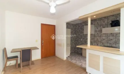 Apartamento com 3 quartos para alugar na rua moyses antunes da cunha, 235, santo antônio, porto alegre, 63 m2 por r$ 1.400