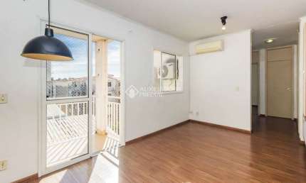 Apartamento com 3 quartos para alugar na Avenida José Aloísio Filho, 595, Humaitá, Porto Alegre, 70 m2 por R$ 2.400