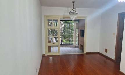Apartamento com 3 quartos para alugar na Rua Portugal, 399, São João, Porto Alegre, 79 m2 por R$ 3.800