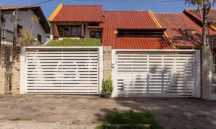 Casa em condomínio fechado com 4 quartos para alugar na rua doutor paulino guerra, 575, jardim itu sabará, porto alegre, 345 m2 por r$ 7.900