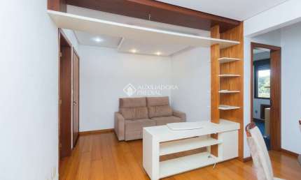 Apartamento com 3 quartos para alugar na Rua Rodolfo Simch, 365, Jardim Lindóia, Porto Alegre, 64 m2 por R$ 3.000