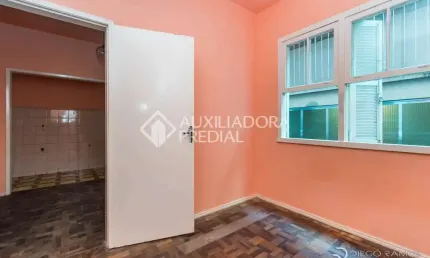 Apartamento com 1 quarto para alugar na rua ramiro barcelos, 488, floresta, porto alegre, 35 m2 por r$ 1.080