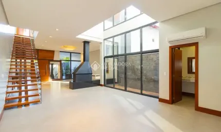 Casa em condomínio fechado com 4 quartos para alugar na Rua São Francisco de Assis, 360, Santo Antônio, Porto Alegre, 370 m2 por R$ 8.000