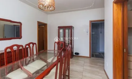 Apartamento com 2 quartos para alugar na Avenida Nova York, 365, Auxiliadora, Porto Alegre, 65 m2 por R$ 2.500