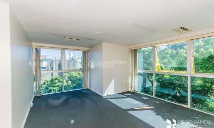 Sala comercial para alugar na Avenida Carlos Gomes, 1155, Auxiliadora, Porto Alegre, 82 m2 por R$ 2.500