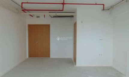 Sala comercial para alugar na Rua Gomes Jardim, 301, Santana, Porto Alegre, 39 m2 por R$ 2.200