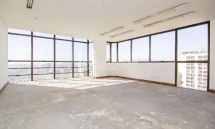 Sala comercial para alugar na Avenida Carlos Gomes, 328, Três Figueiras, Porto Alegre, 51 m2 por R$ 3.008