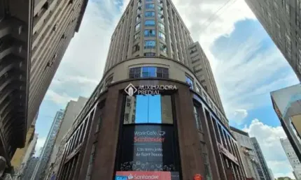 Sala comercial para alugar na Rua Uruguai, 277, Centro Histórico, Porto Alegre, 500 m2 por R$ 7.200