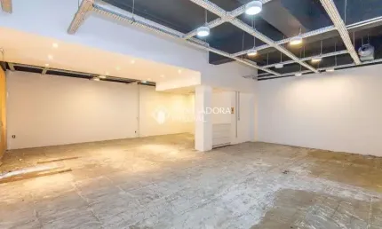 Ponto comercial para alugar na Avenida Wenceslau Escobar, 1823, Cristal, Porto Alegre, 93 m2 por R$ 9.500