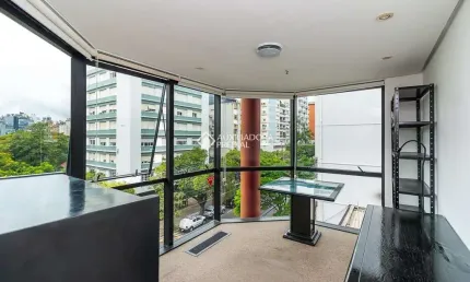 Sala comercial para alugar na Rua Vinte e Quatro de Outubro, 650, Moinhos de Vento, Porto Alegre, 42 m2 por R$ 2.500