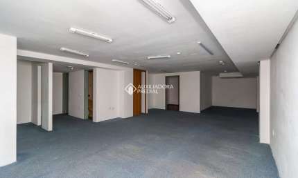 Sala comercial para alugar na Rua dos Andradas, 800, Centro Histórico, Porto Alegre, 95 m2 por R$ 2.200